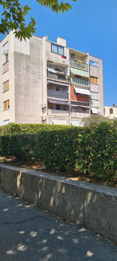 Smartstar Apartment Split Exterior foto
